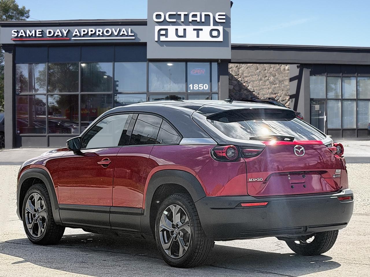 2022 Mazda MX-3 0 GT FWD Photo