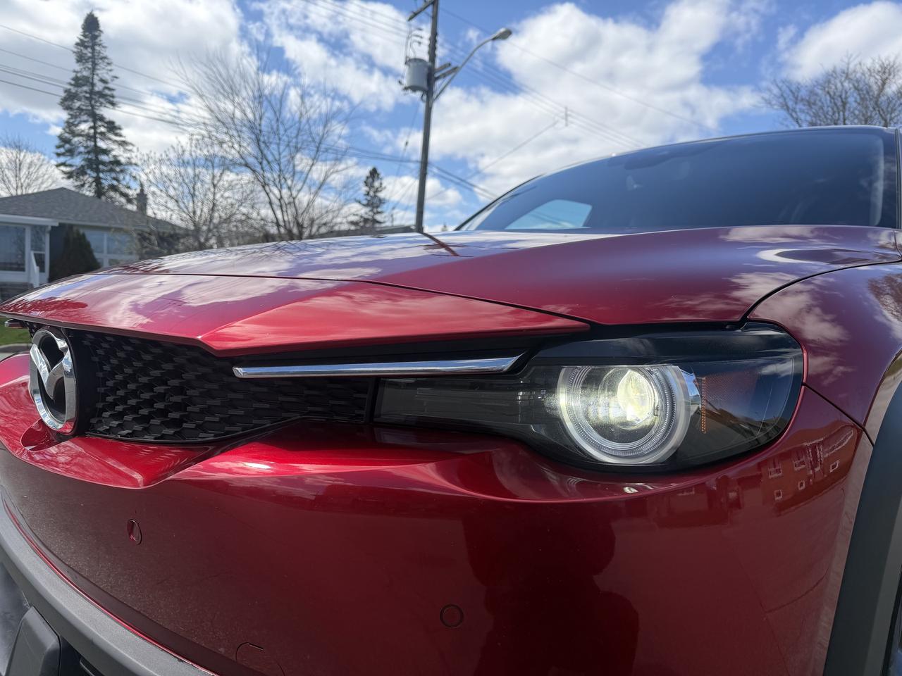 2022 Mazda MX-3 0 GT FWD Photo