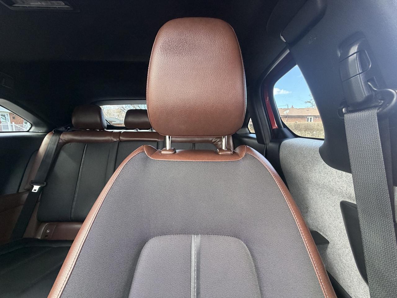 2022 Mazda MX-3 0 GT FWD Photo