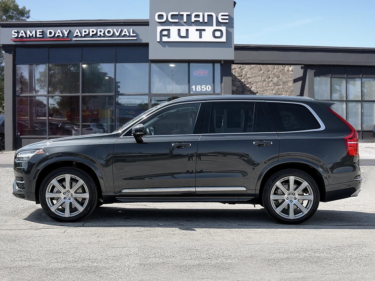 2018 Volvo XC90 T8 eAWD Plug-In Hybrid Inscription Photo2