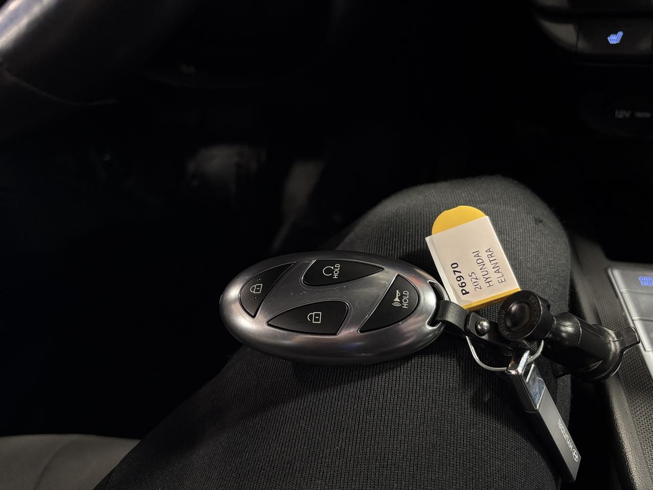 2025 Hyundai Elantra Preferred IVT|ALLOYS|CARPLAY|HEATSEATS|REMOTESTART Photo