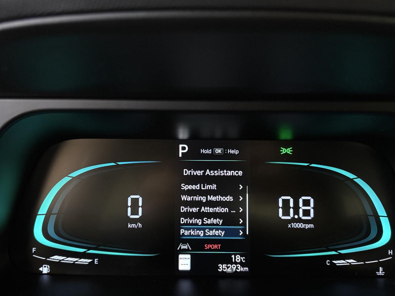 2025 Hyundai Elantra Preferred IVT|ALLOYS|CARPLAY|HEATSEATS|REMOTESTART Photo