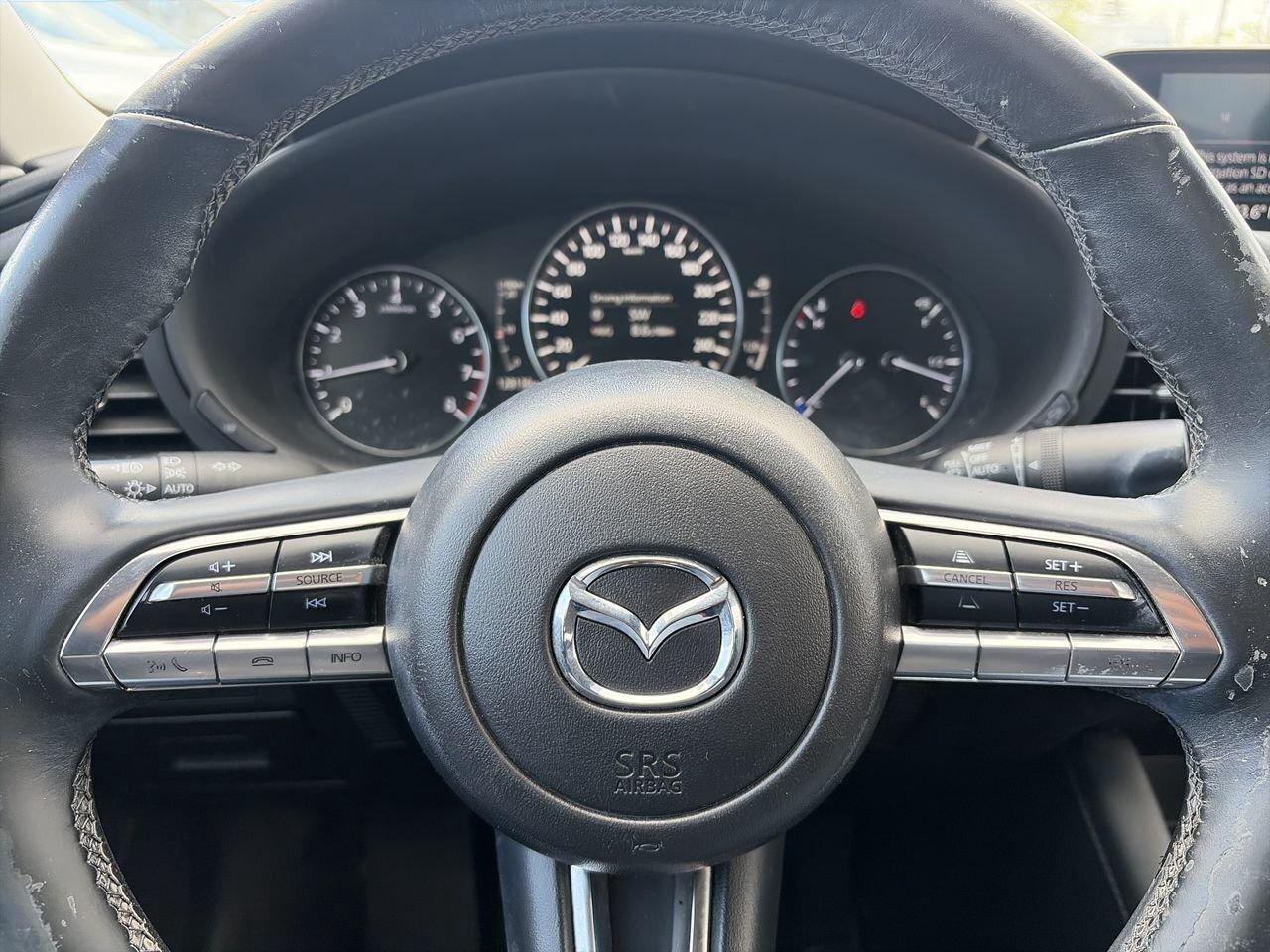 2022 Mazda MAZDA3 GS DRIVE ASSISTED | LANE KEEPING ASSIST | ADAPTIVE Photo