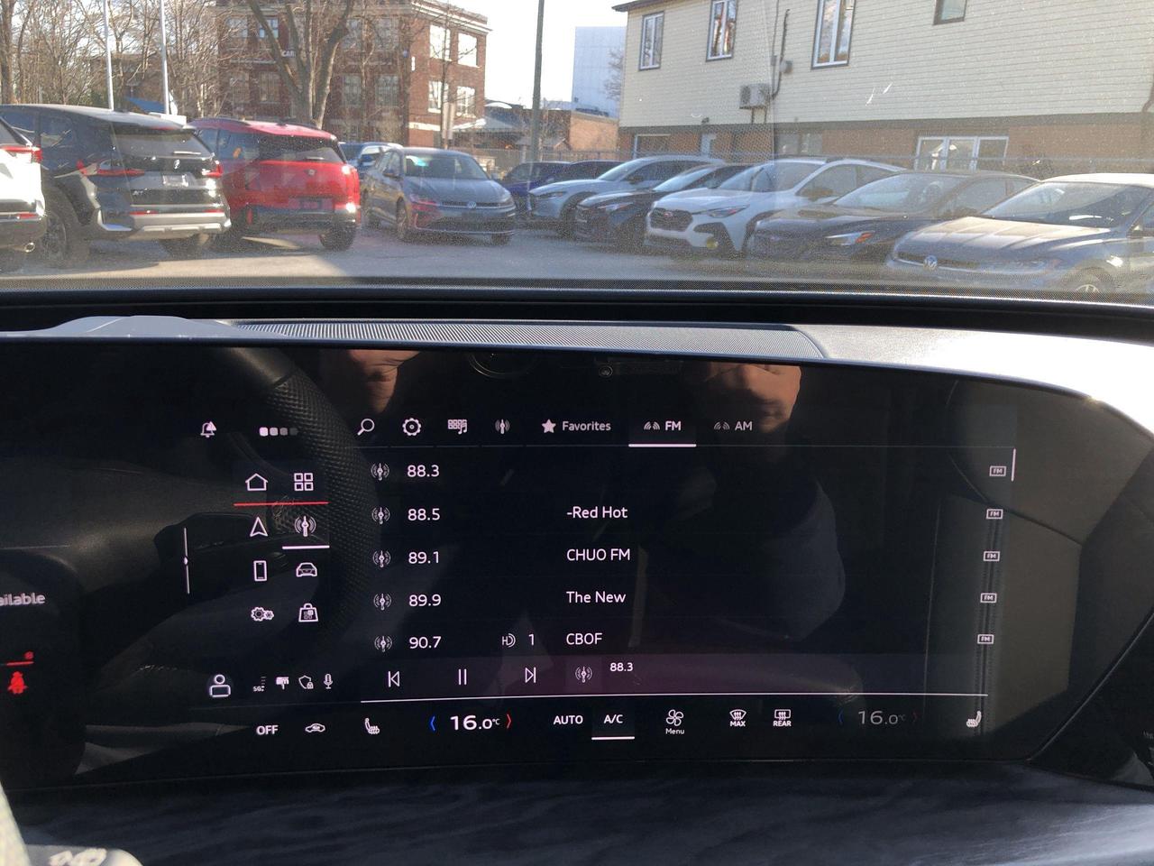 2025 Audi Q5 2.0T Progressiv NEW BODYSTYLE!!  SLINE BLK PKG, LE Photo