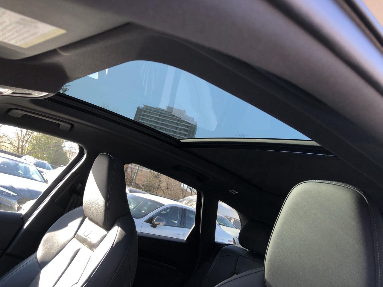2025 Audi Q5 2.0T Progressiv NEW BODYSTYLE!!  SLINE BLK PKG, LE Photo