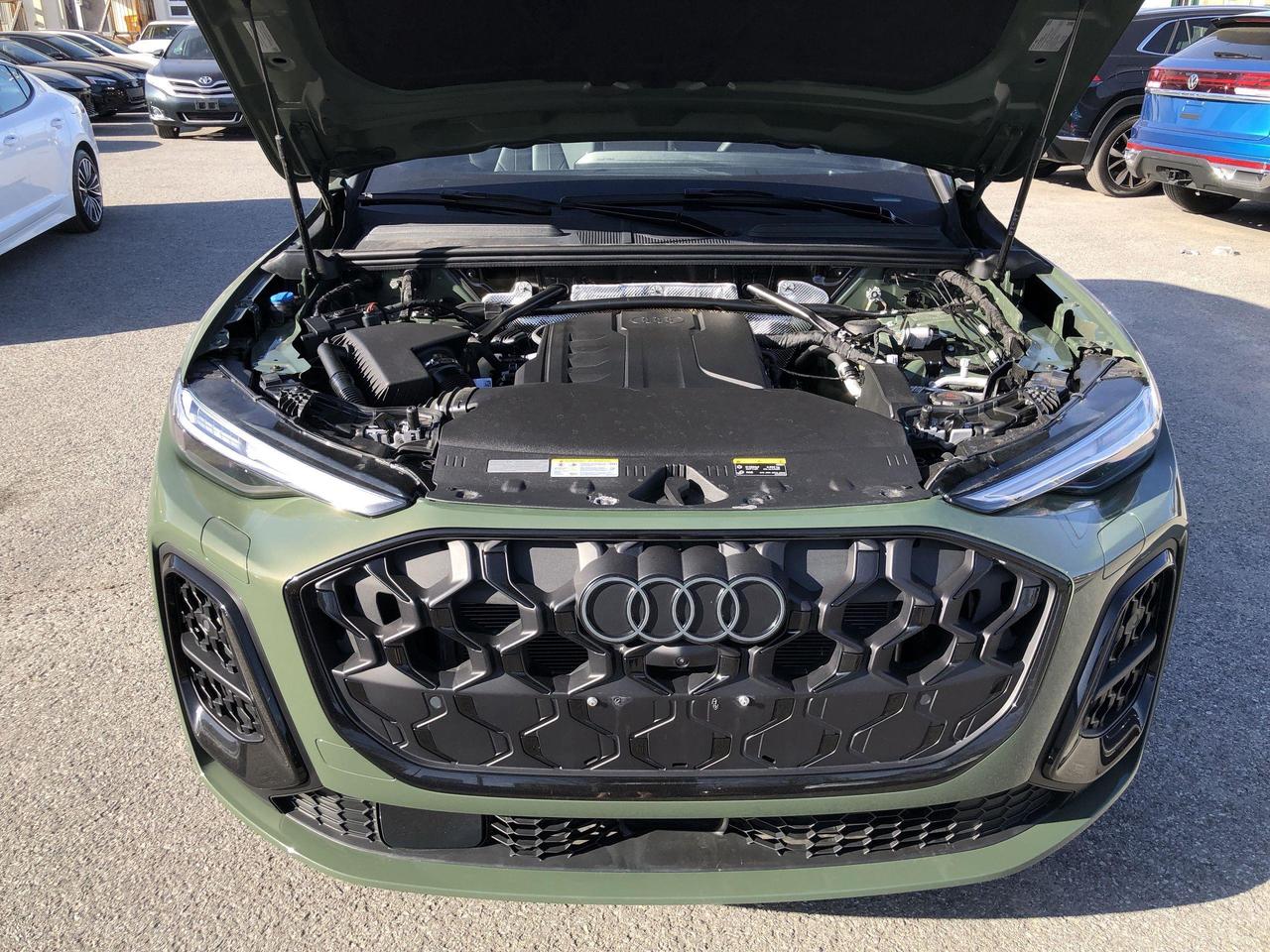 2025 Audi Q5 2.0T Progressiv NEW BODYSTYLE!!  SLINE BLK PKG, LE Photo