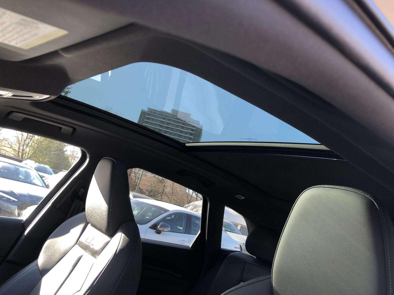 2025 Audi Q5 2.0T Progressiv NEW BODYSTYLE!!  SLINE BLK PKG, LEATHER, HUDS, BANG & OLUFSEN, NAVI, BLIS, HTD.SEATS, 20 ALLOYS Photo