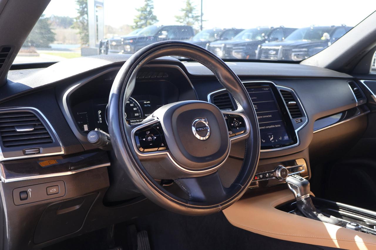 2018 Volvo XC90 Momentum | | Panoramic Roof | Photo
