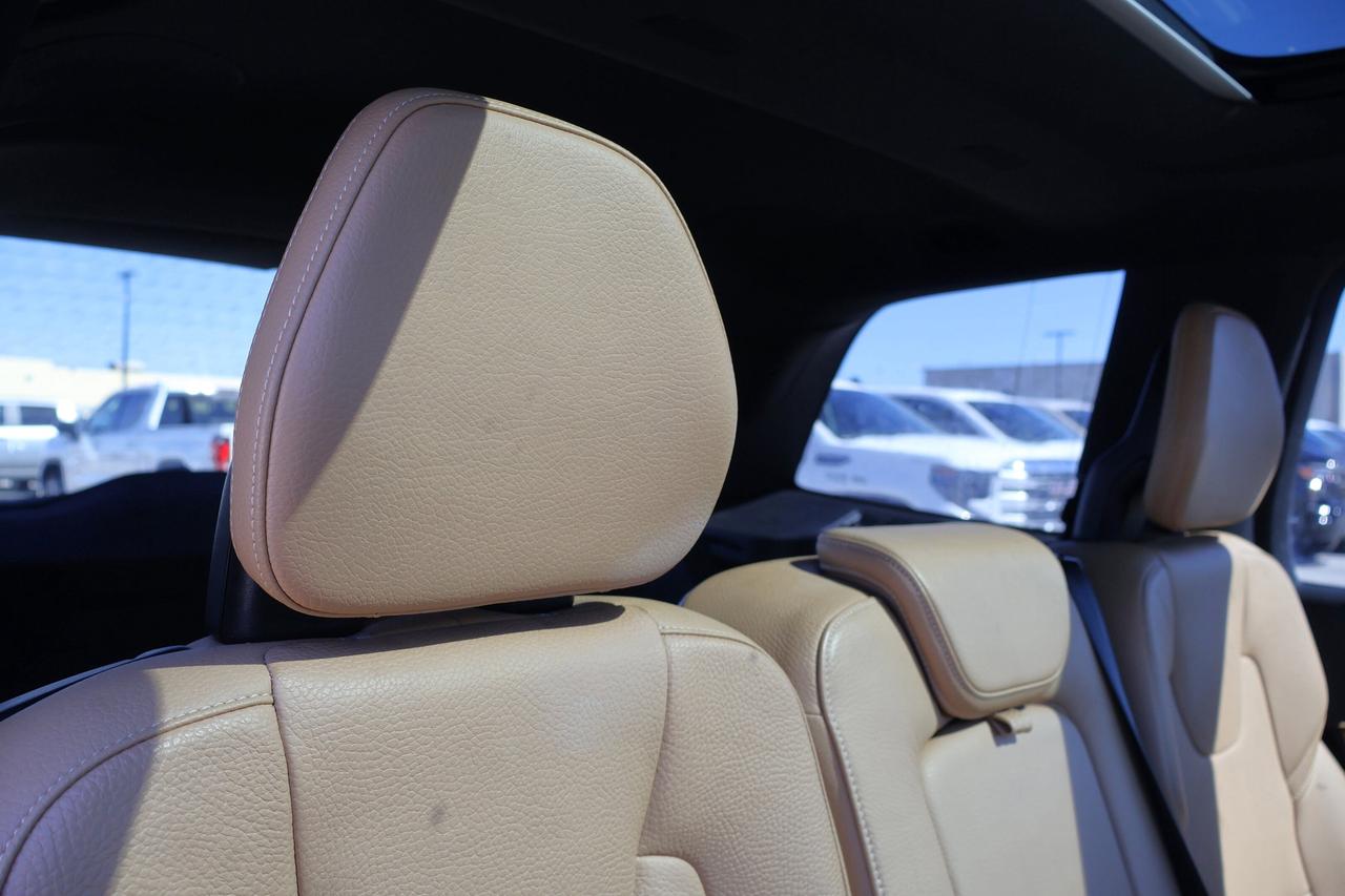 2018 Volvo XC90 Momentum | | Panoramic Roof | Photo