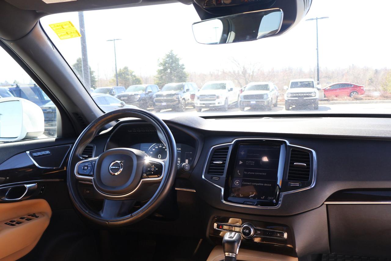 2018 Volvo XC90 Momentum | | Panoramic Roof | Photo