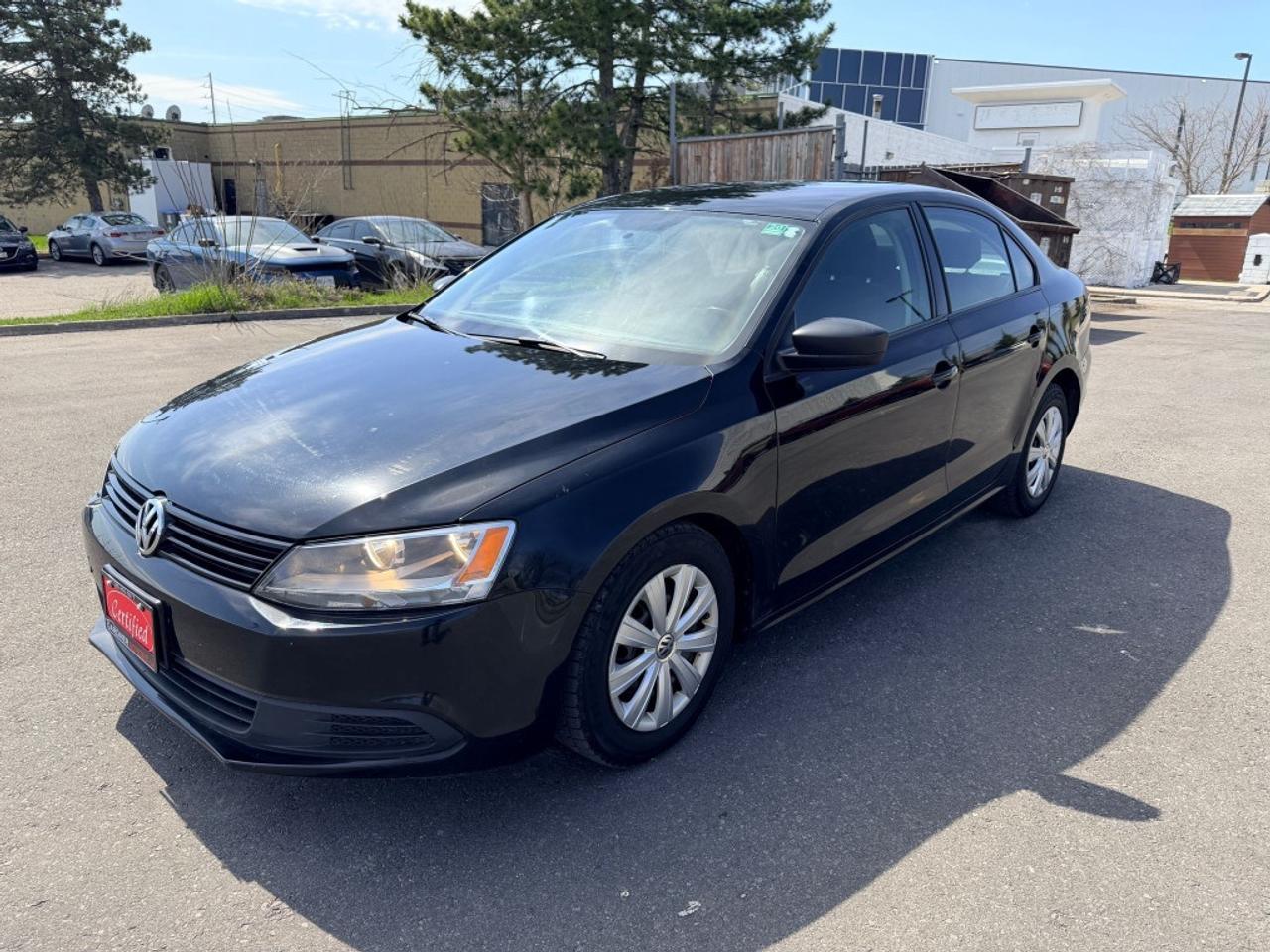 2013 Volkswagen Jetta Sedan 4dr 2.5L Photo