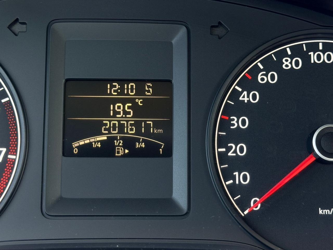2013 Volkswagen Jetta Sedan 4dr 2.5L Photo