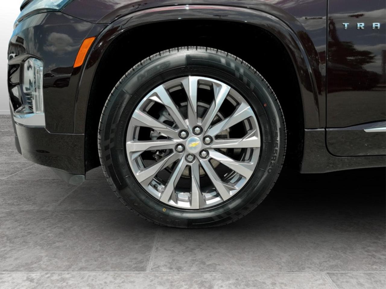 2022 Chevrolet Traverse Premier  **DUAL SUNROOF** Photo