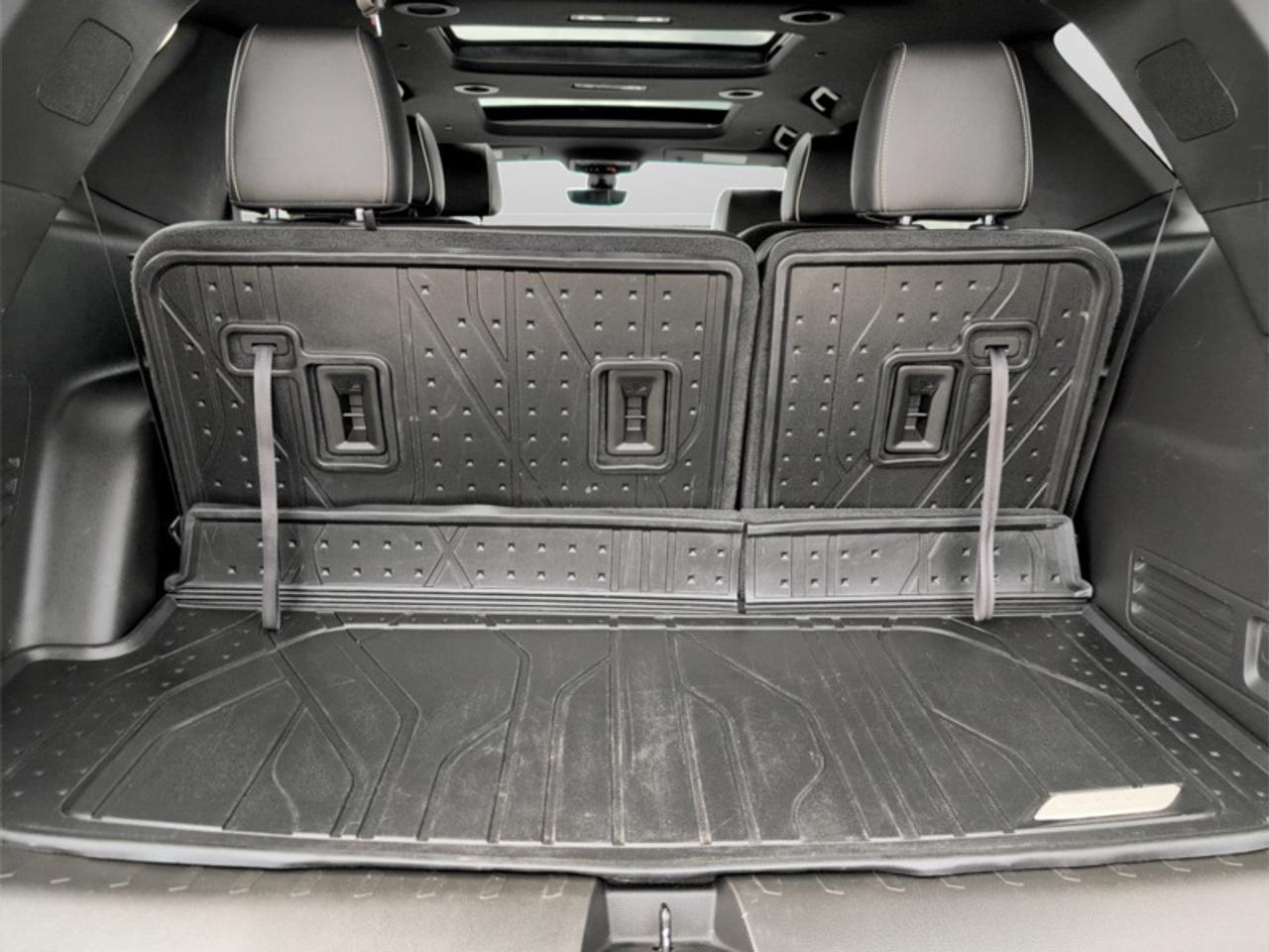 2022 Chevrolet Traverse Premier  **DUAL SUNROOF** Photo