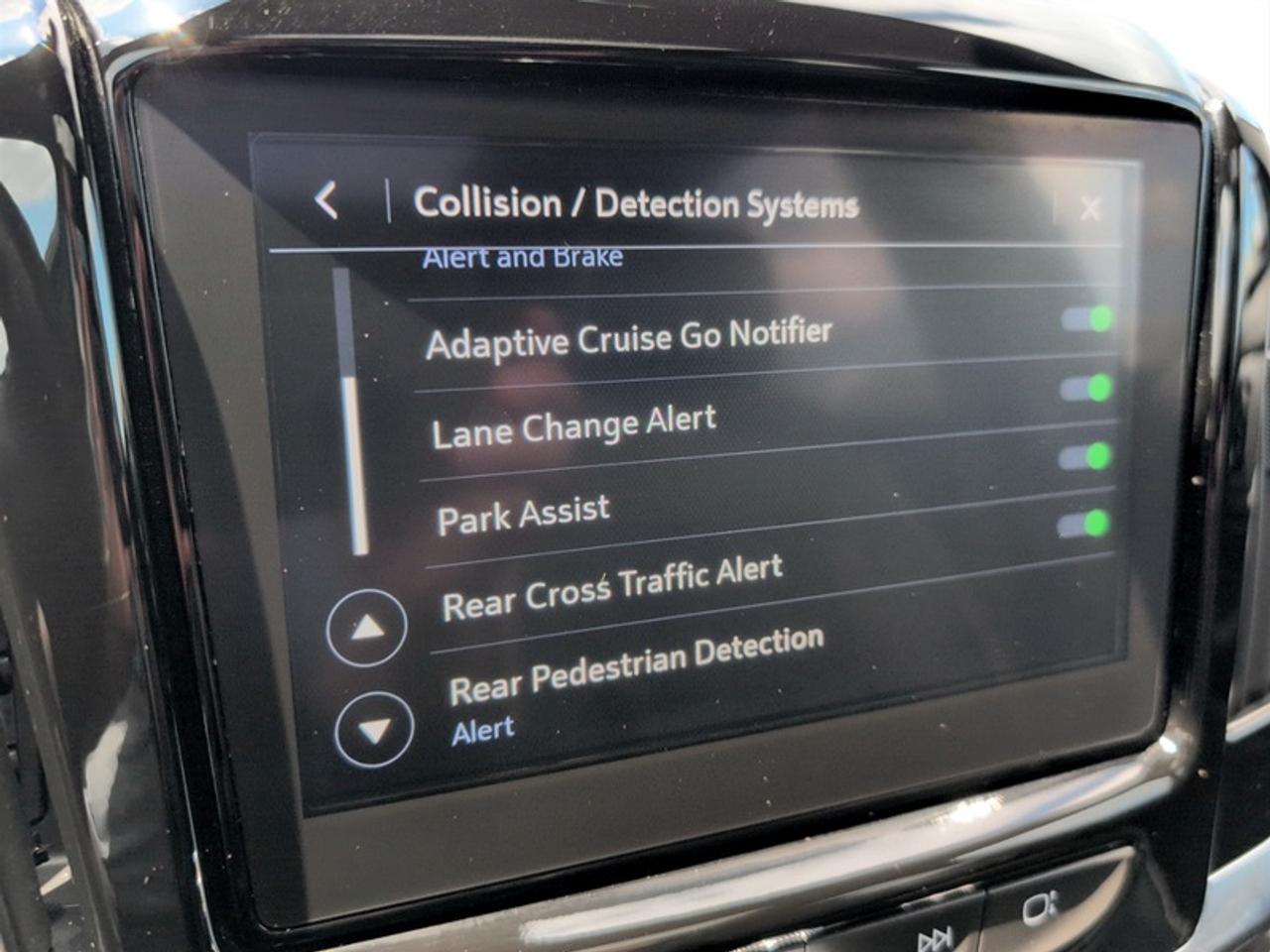 2022 Chevrolet Traverse Premier  **DUAL SUNROOF** Photo