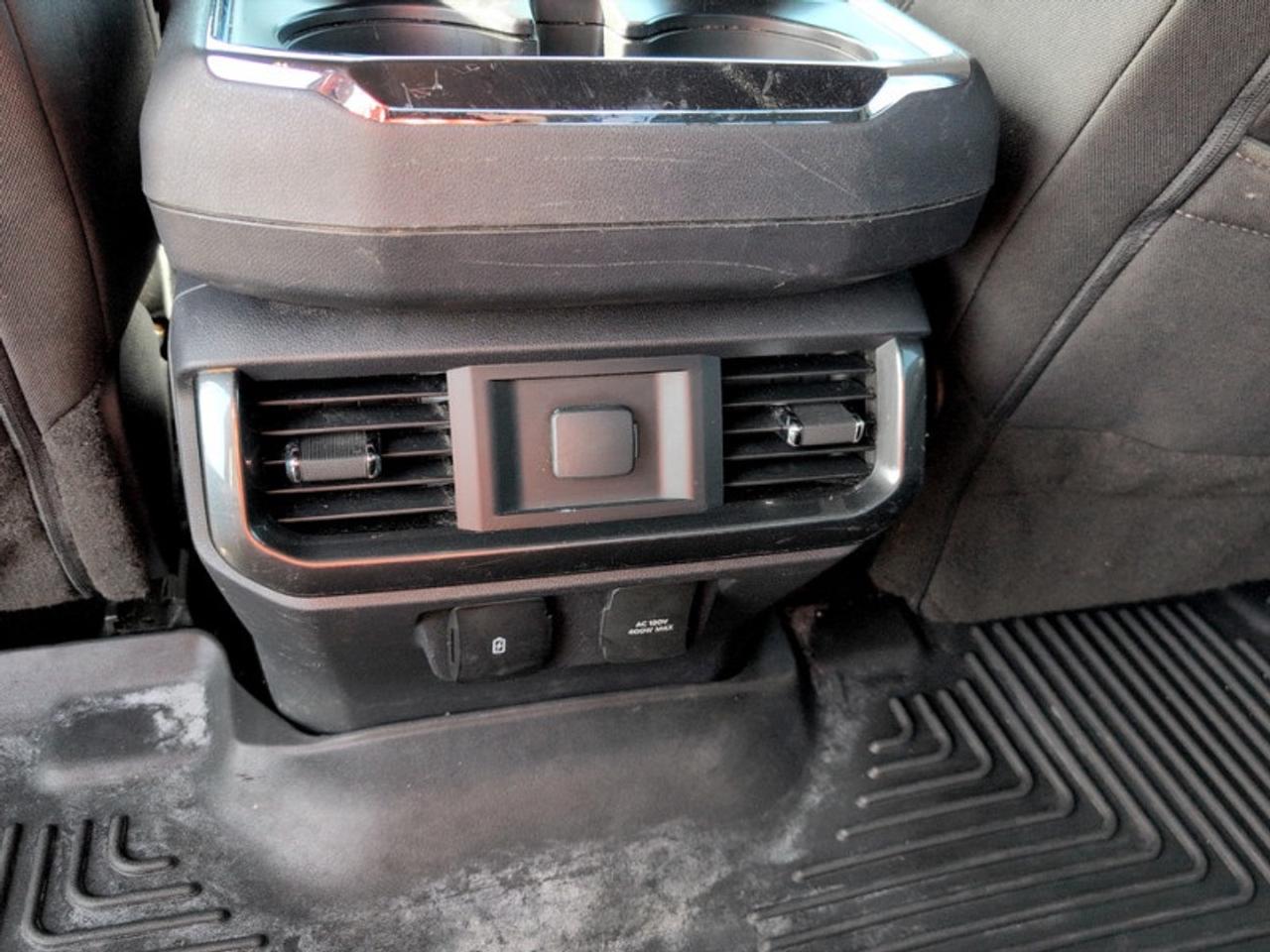 2022 Ford F-150 XLT w/Sport Pkg  **FX4 + SPORT PKG** Photo