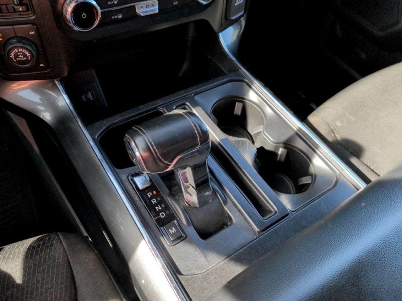 2022 Ford F-150 XLT w/Sport Pkg  **FX4 + SPORT PKG** Photo