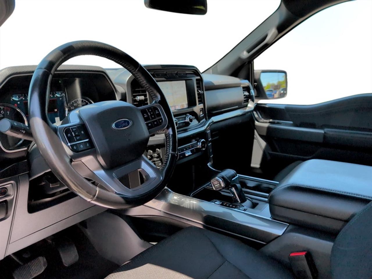 2022 Ford F-150 XLT w/Sport Pkg  **FX4 + SPORT PKG** Photo