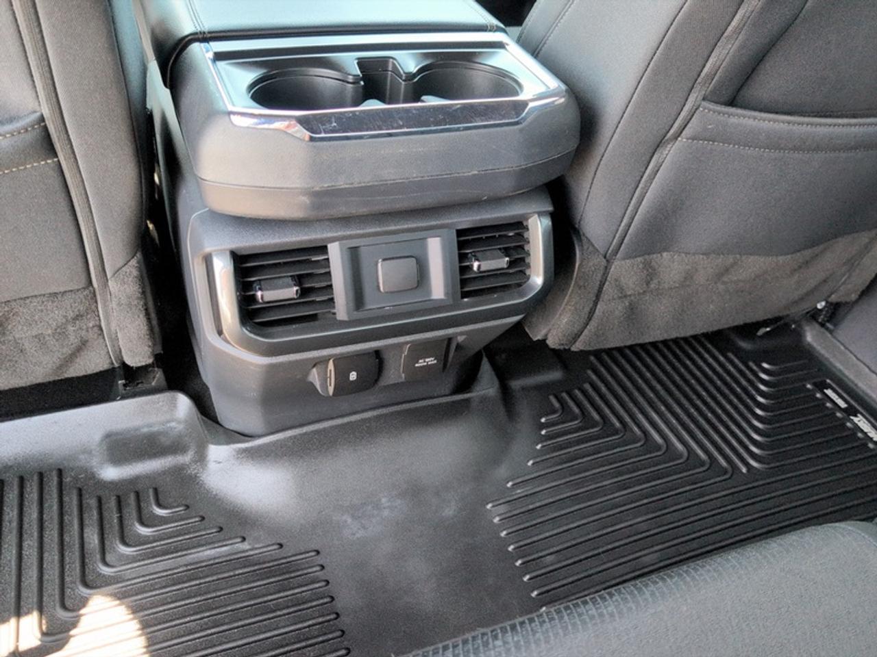2022 Ford F-150 XLT w/Sport Pkg  **FX4 + SPORT PKG** Photo