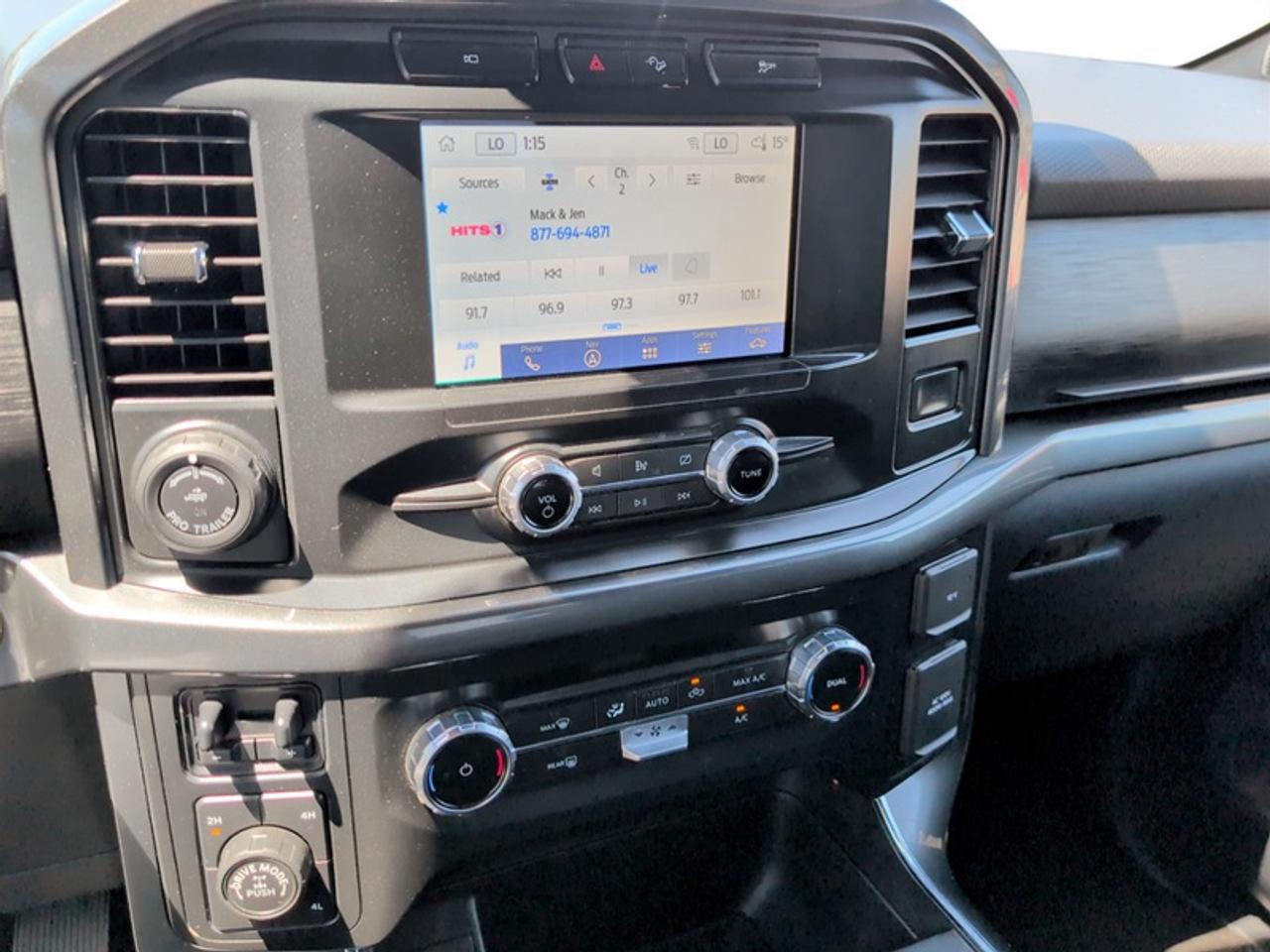 2022 Ford F-150 XLT w/Sport Pkg  **FX4 + SPORT PKG** Photo