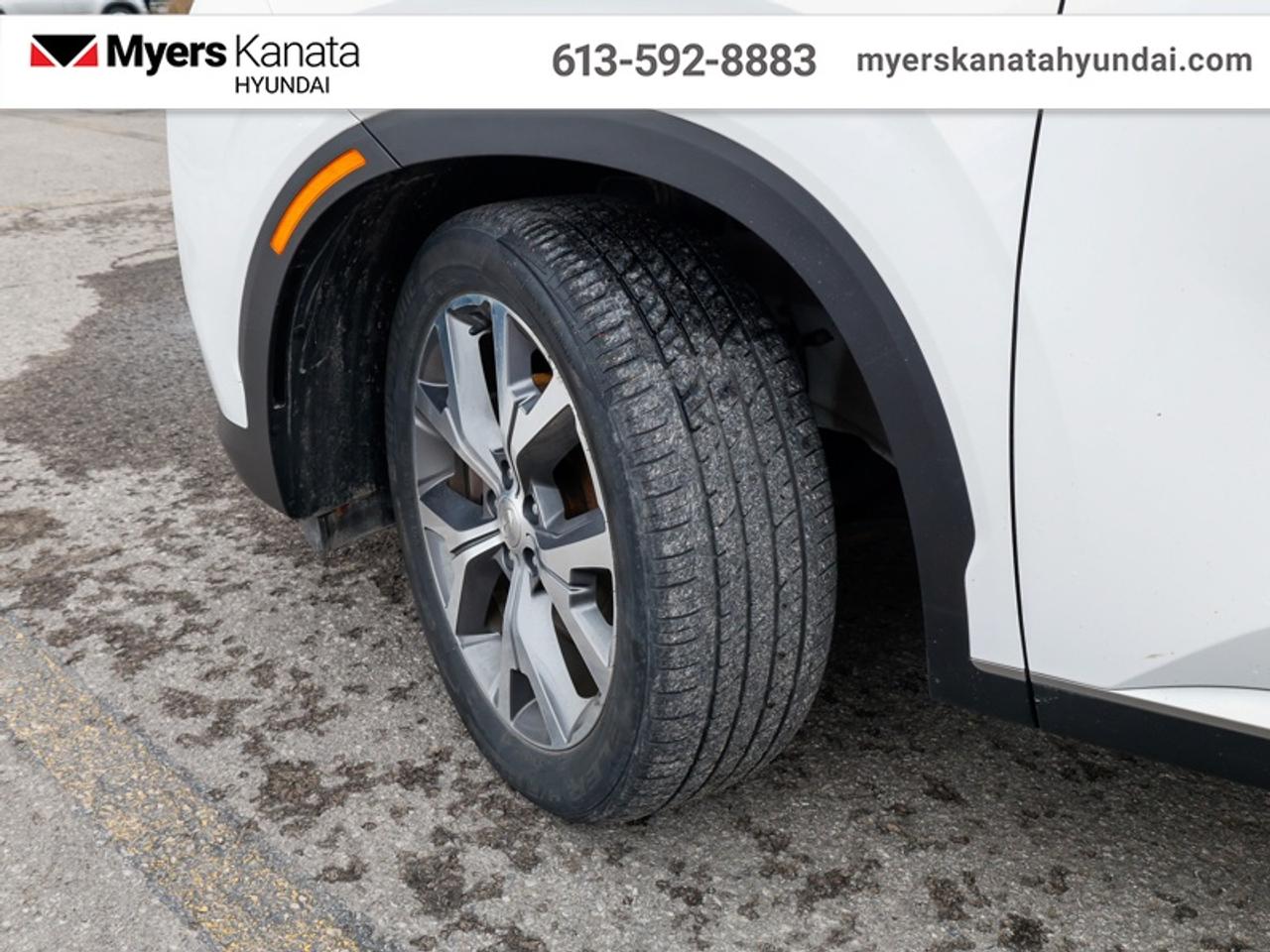 2021 Hyundai PALISADE Preferred 8-Passenger AWD  - $104.18 /Wk Photo