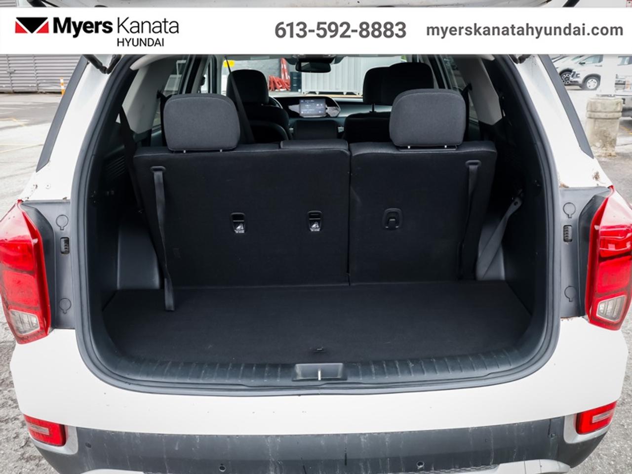2021 Hyundai PALISADE Preferred 8-Passenger AWD  - $104.18 /Wk Photo