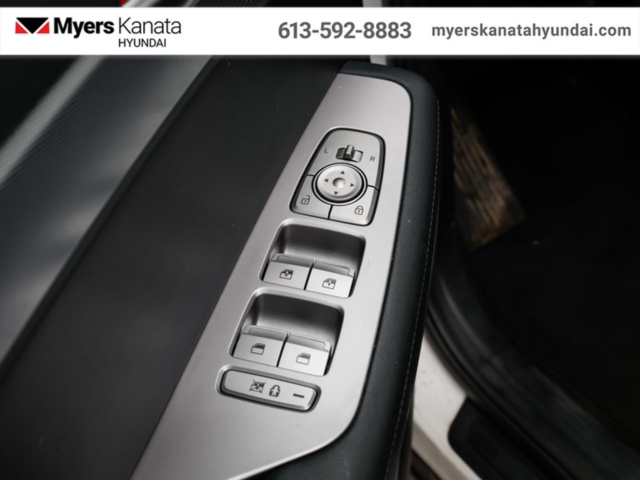 2021 Hyundai PALISADE Preferred 8-Passenger AWD  - $104.18 /Wk Photo