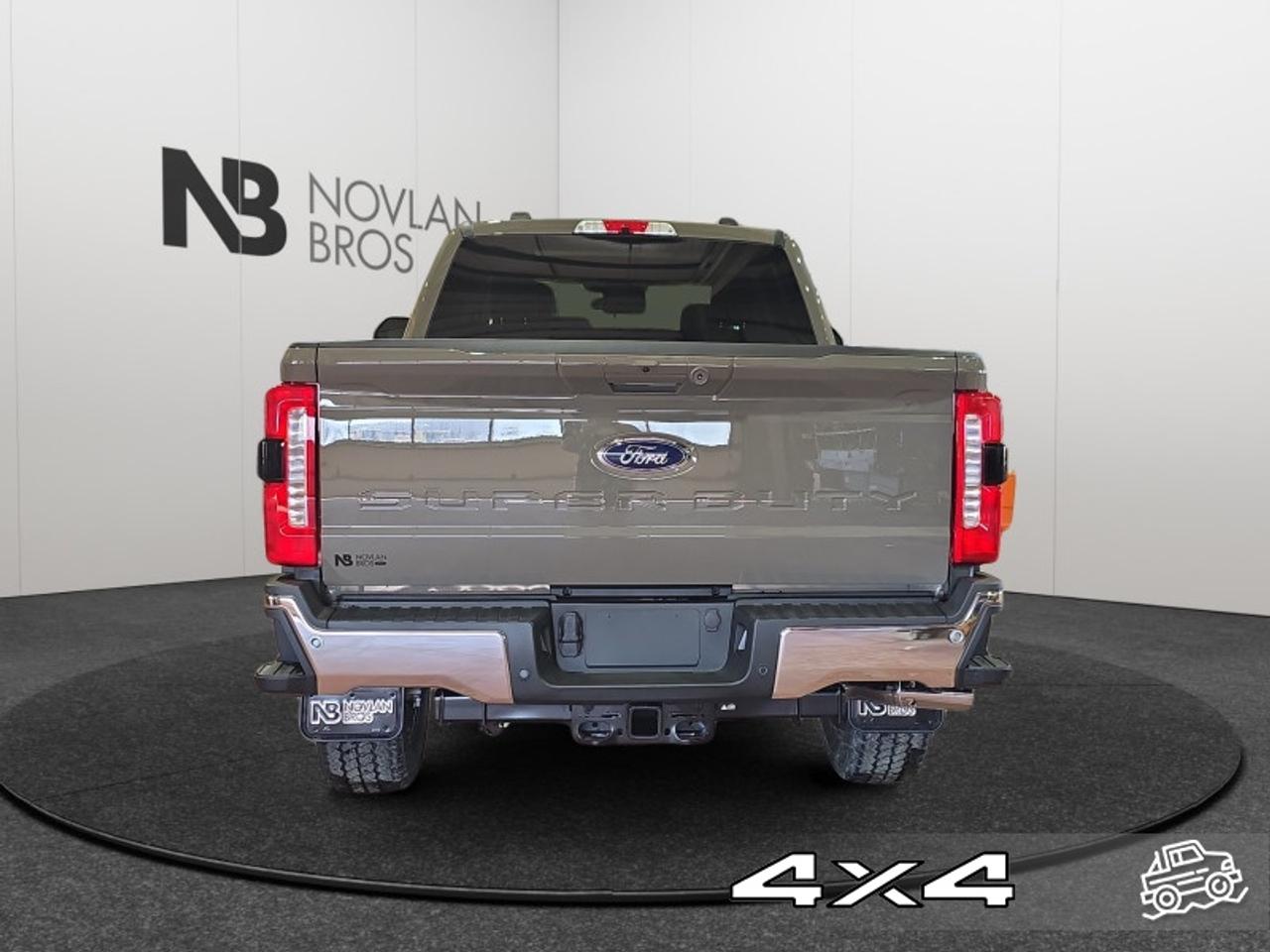 2026 Ford F-350 Super Duty Lariat  - Premium Audio Photo4