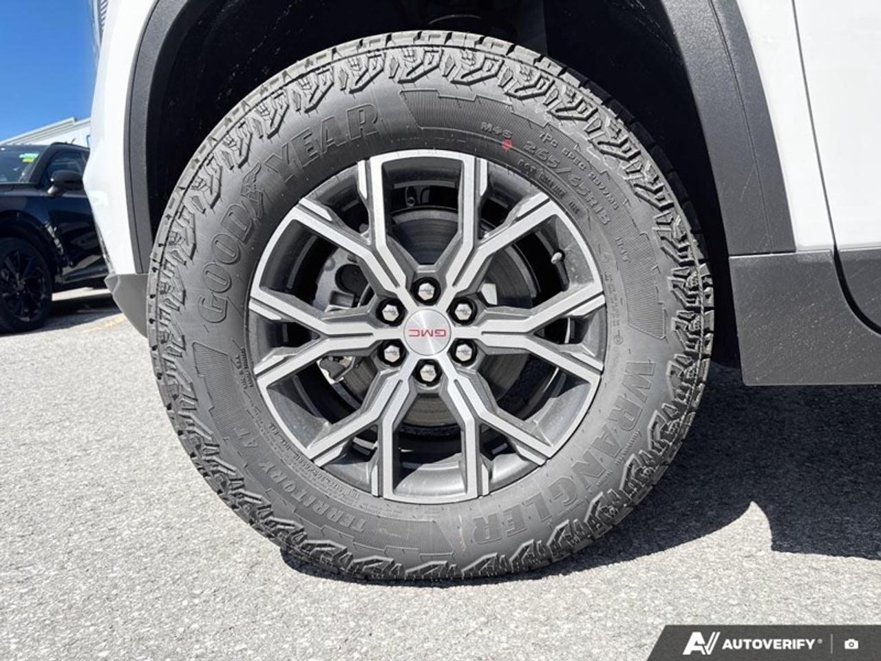 2026 GMC Acadia AT4  - SUNROOF -  POWER Photo
