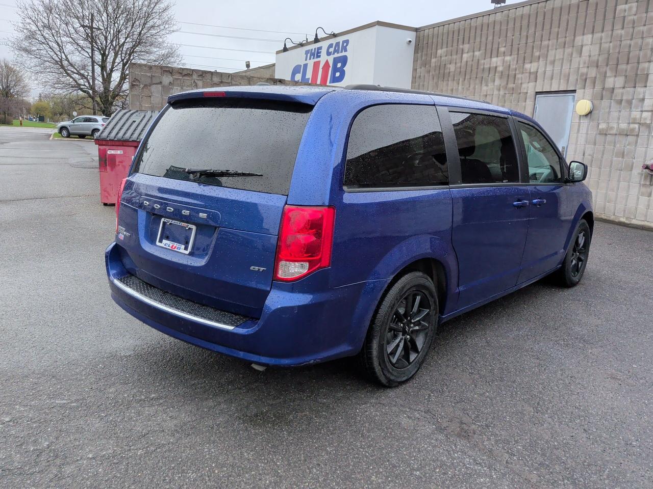 2020 Dodge Grand Caravan GT Photo4