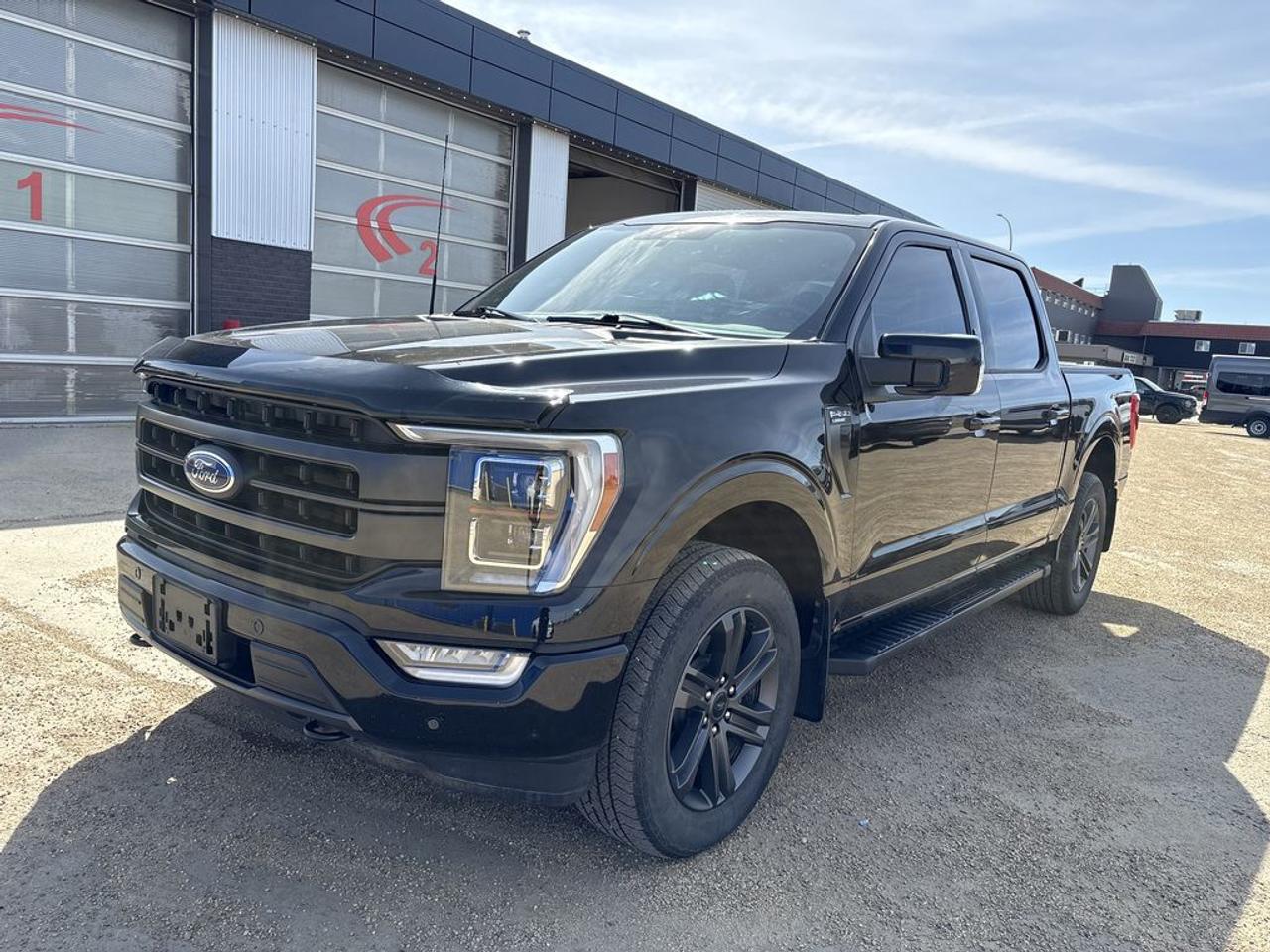 2023 Ford F-150 Lariat Photo1
