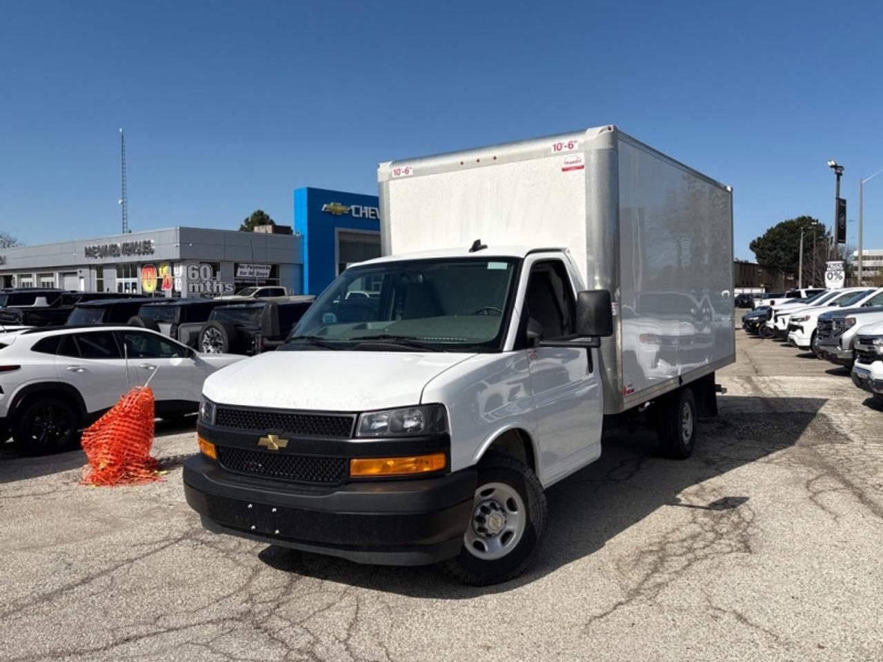 2025 Chevrolet Express Commercial Cutaway 14FT CUBE VAN Photo0