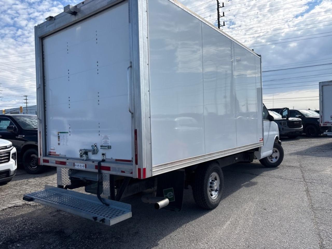 2025 Chevrolet Express Commercial Cutaway 14FT CUBE VAN Photo