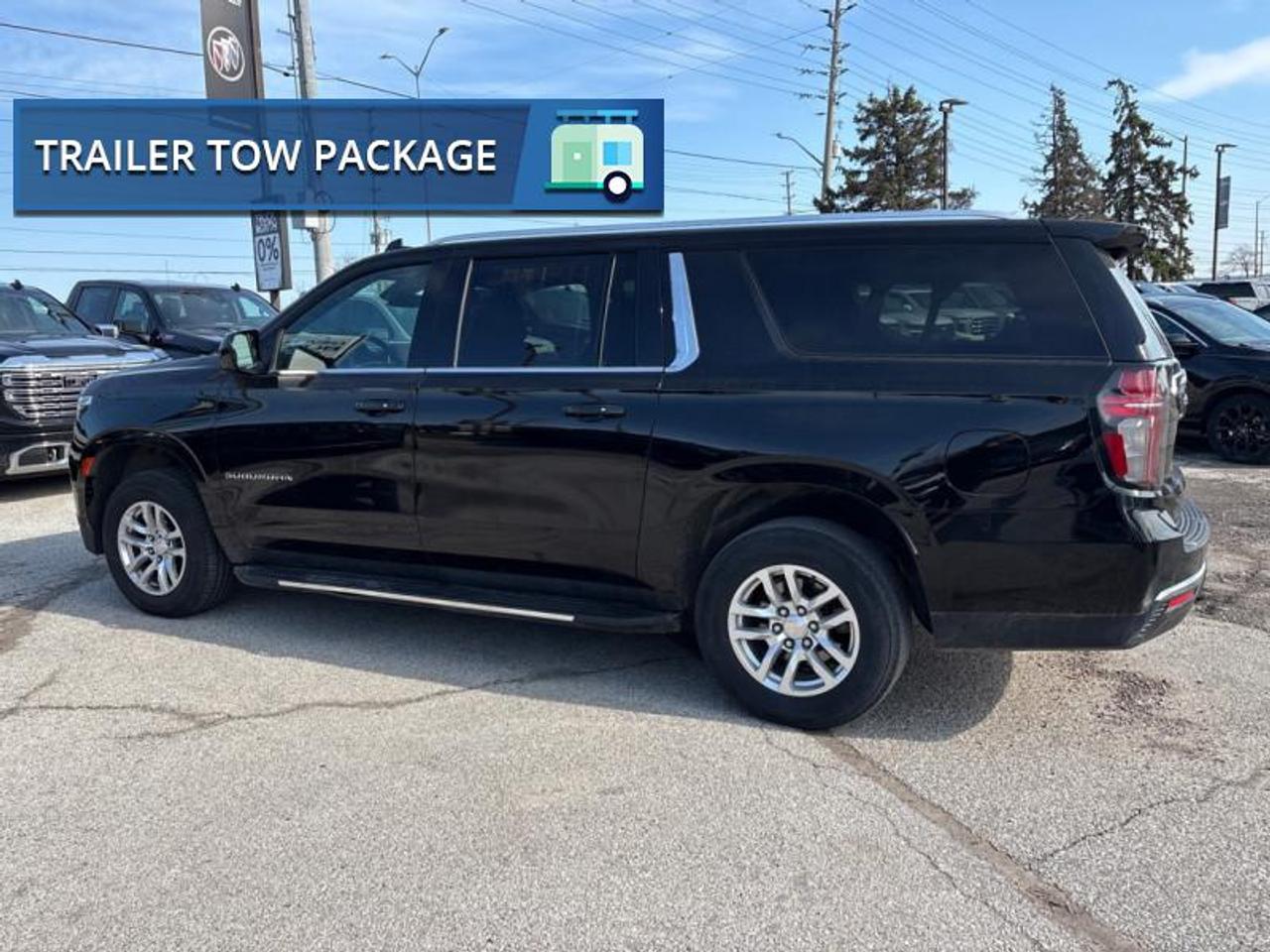2023 Chevrolet Suburban LT  LEATHER|8 PASSENGER Photo