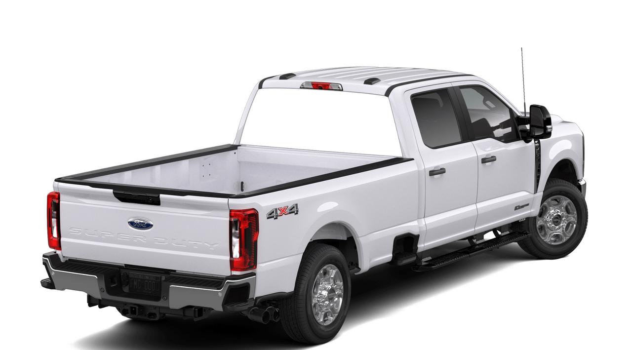 2026 Ford F-350 4X4 CREW CAB PICKUP/ Photo2