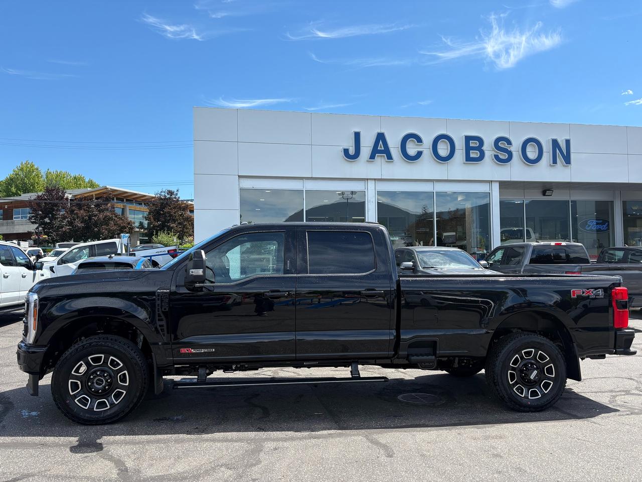 2026 Ford F-350 Super Duty SRW Platinum Photo1