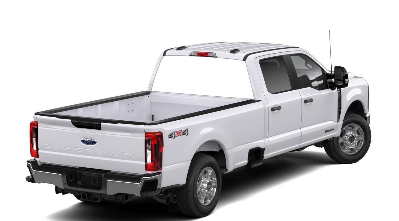 2026 Ford F-350 4X4 CREW CAB PICKUP/ Photo2