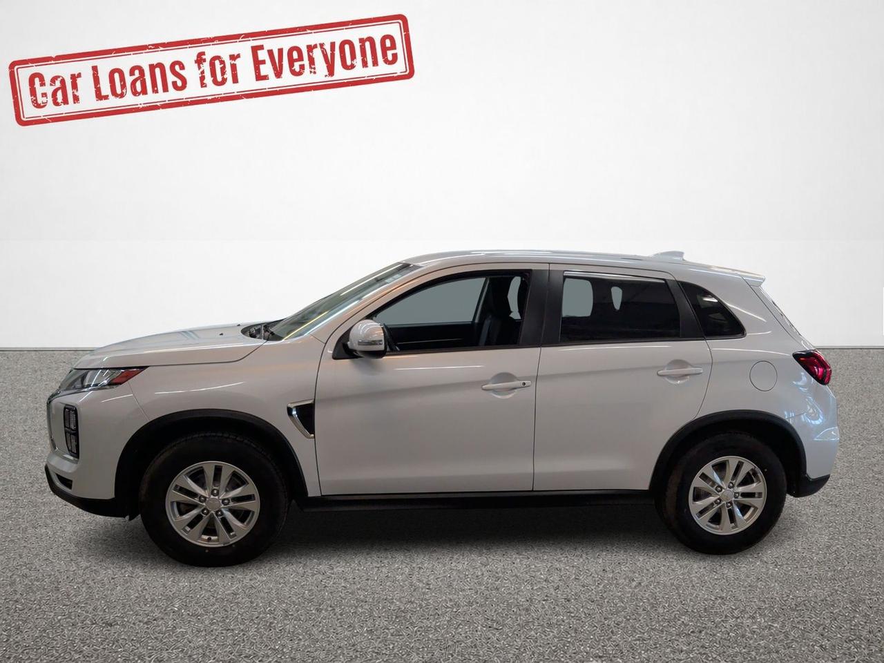 2024 Mitsubishi RVR SE