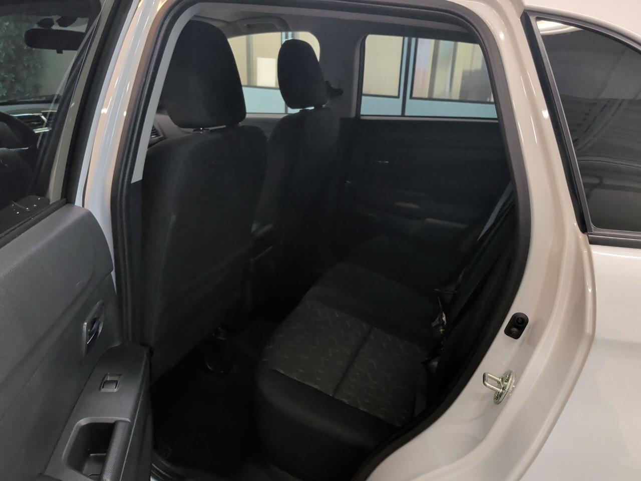 2024 Mitsubishi RVR SE