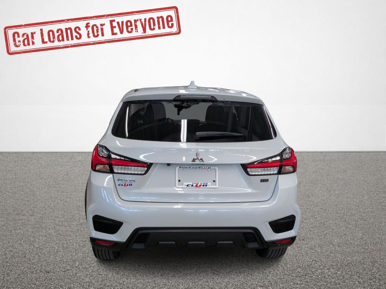 2024 Mitsubishi RVR SE