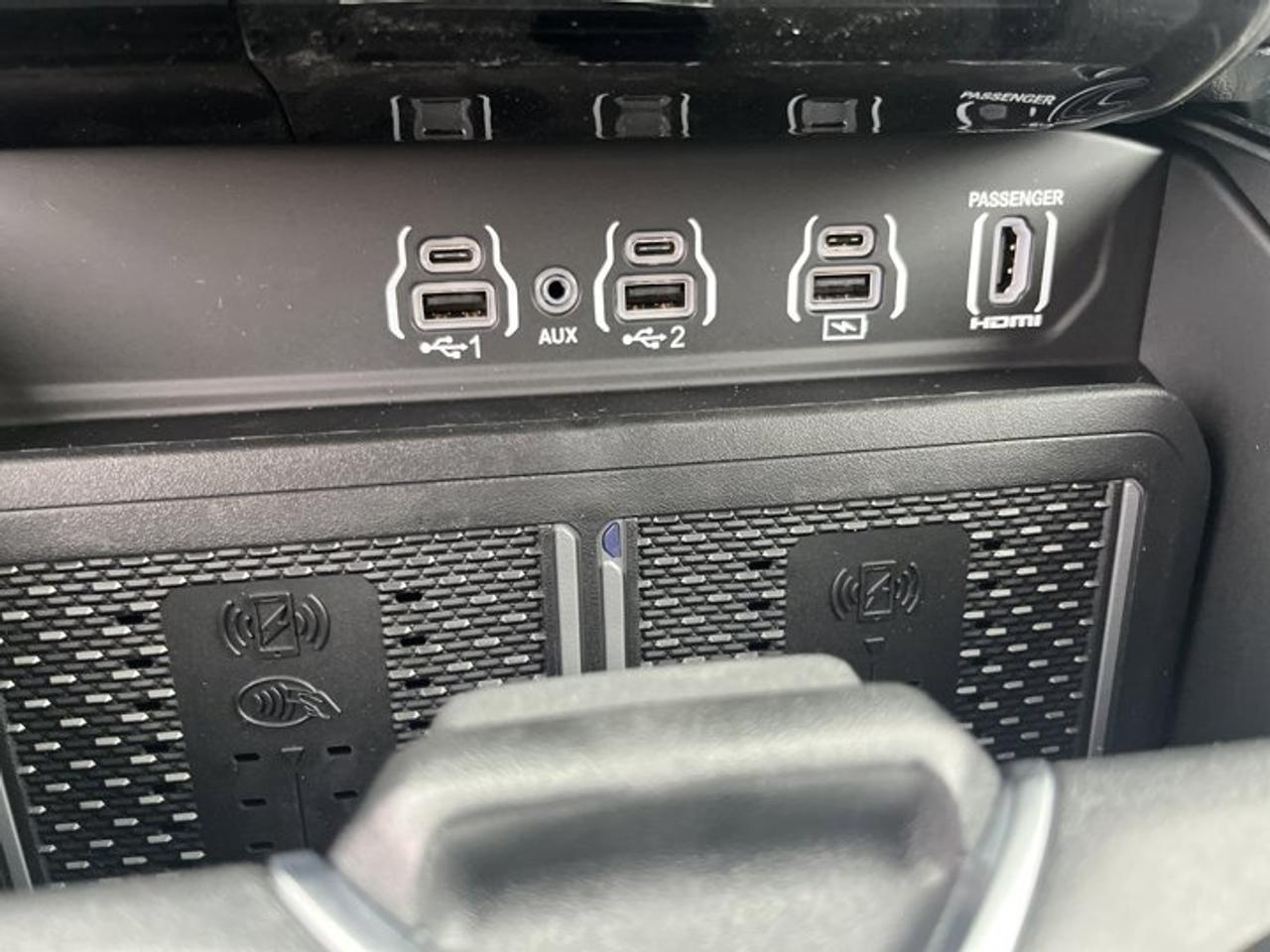 13981389