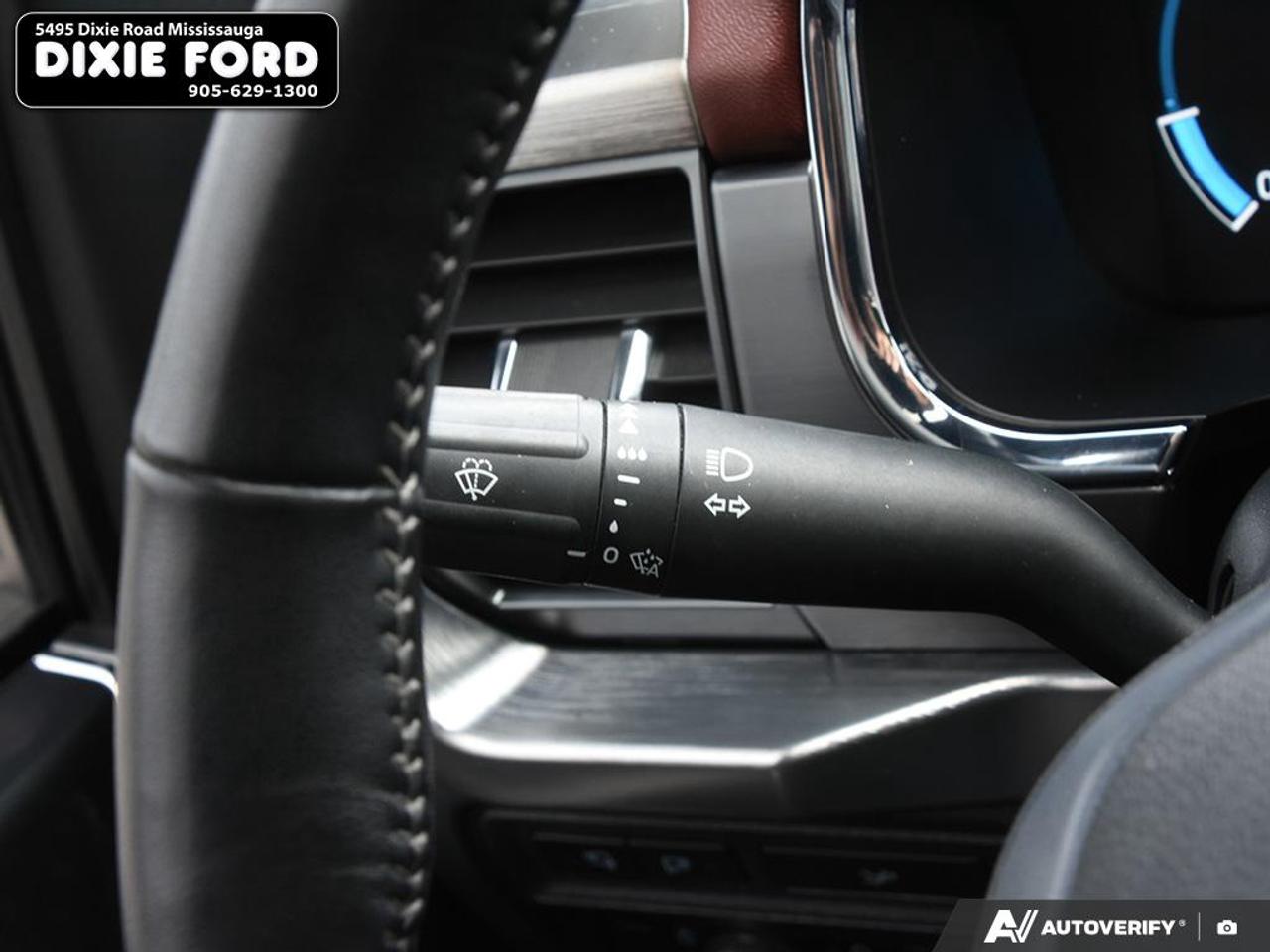 2023 Ford F-150 Lariat Photo