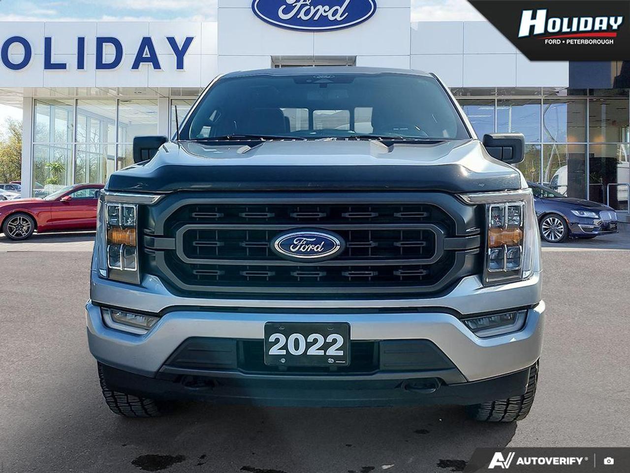 2022 Ford F-150 XLT Photo