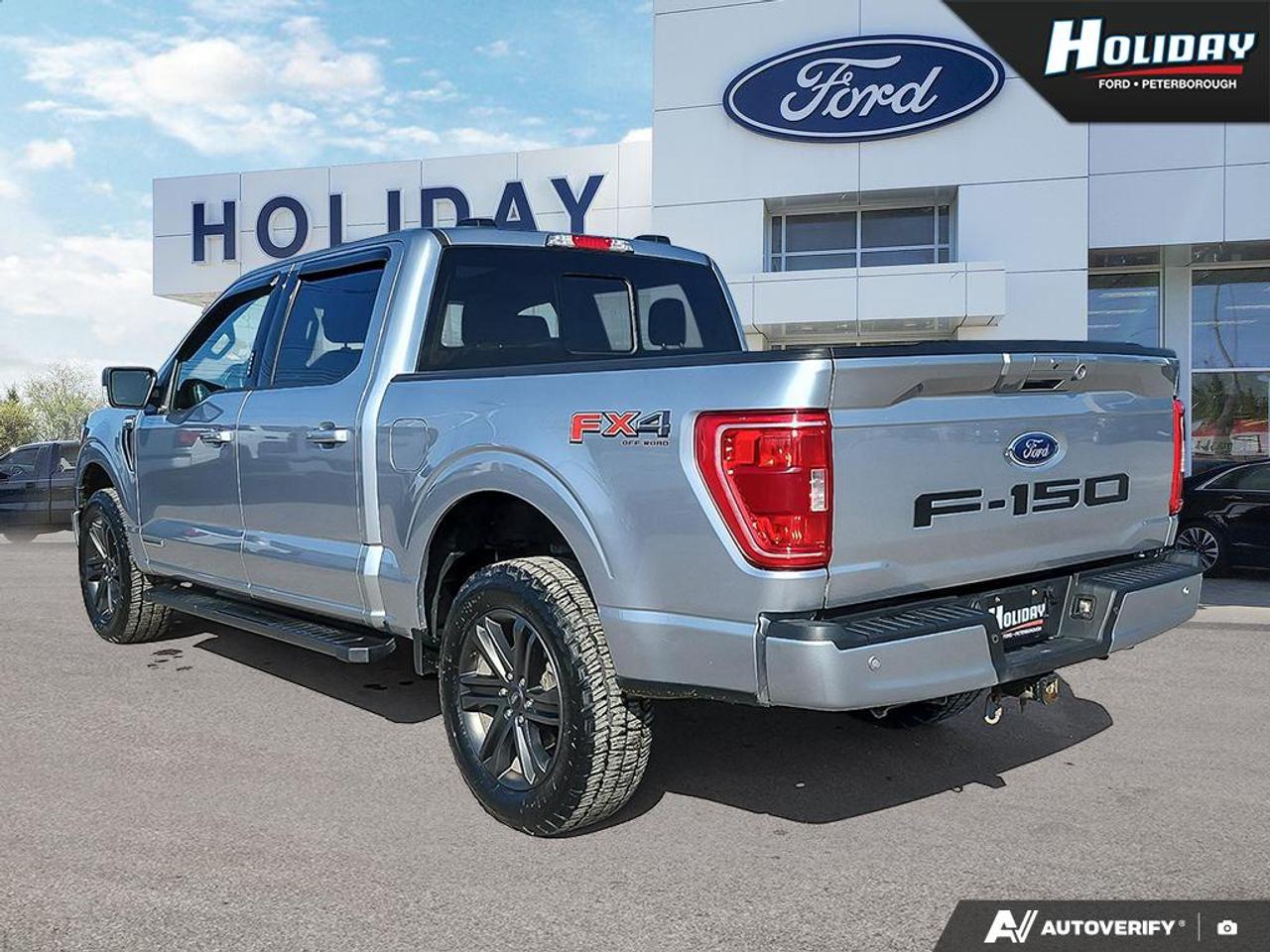 2022 Ford F-150 XLT Photo3