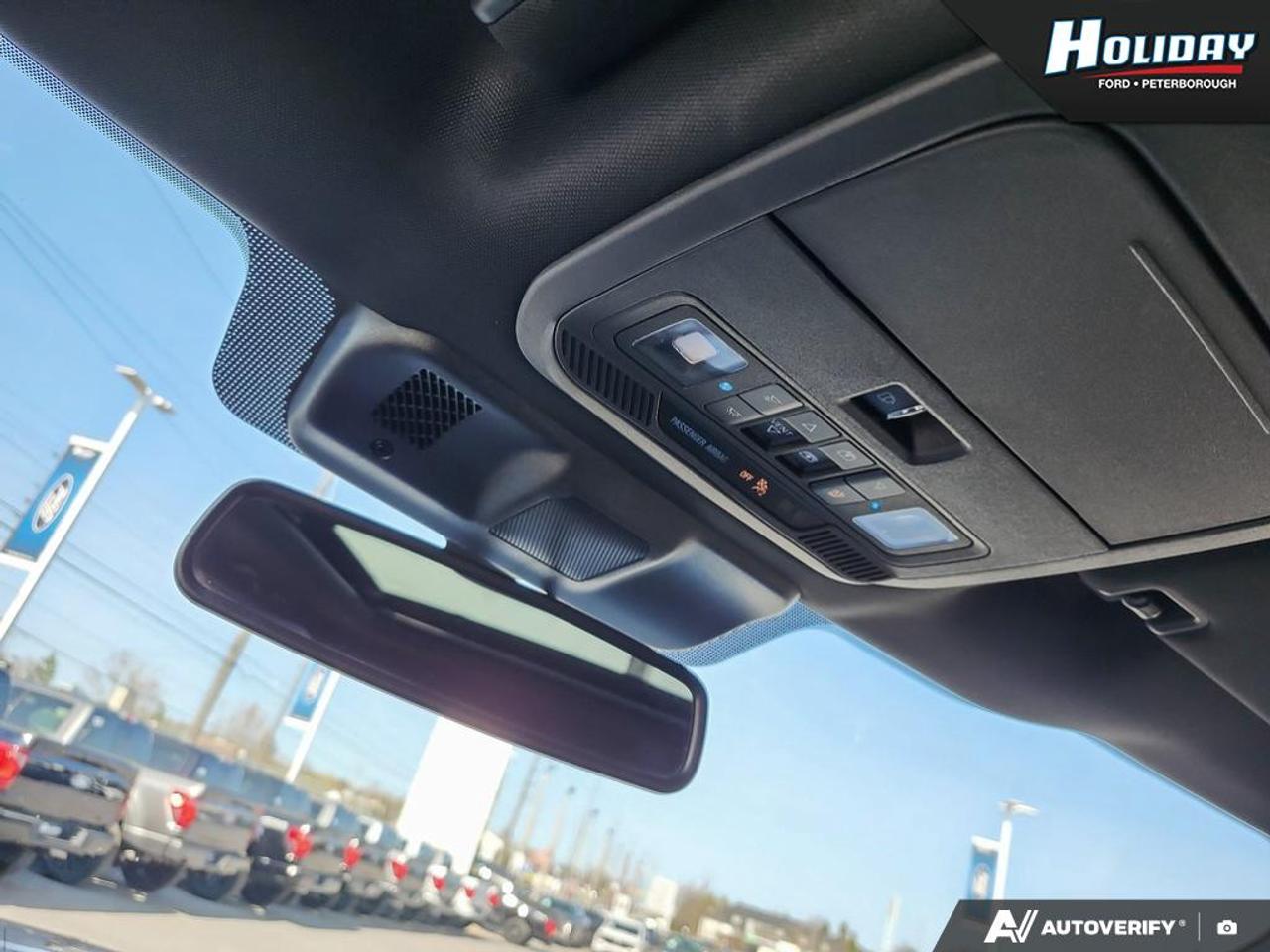 2022 Ford F-150 XLT Photo