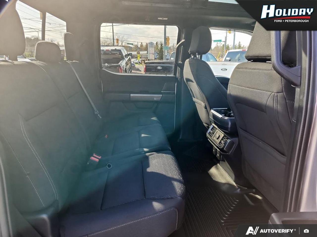 2022 Ford F-150 XLT Photo