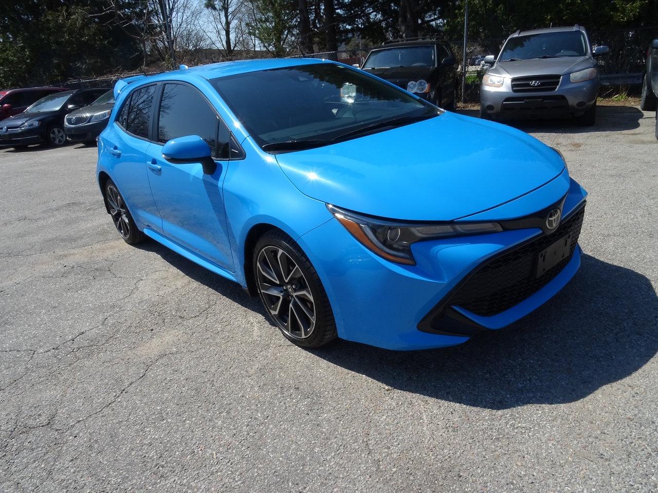 2020 Toyota Corolla Hatchback SE Photo