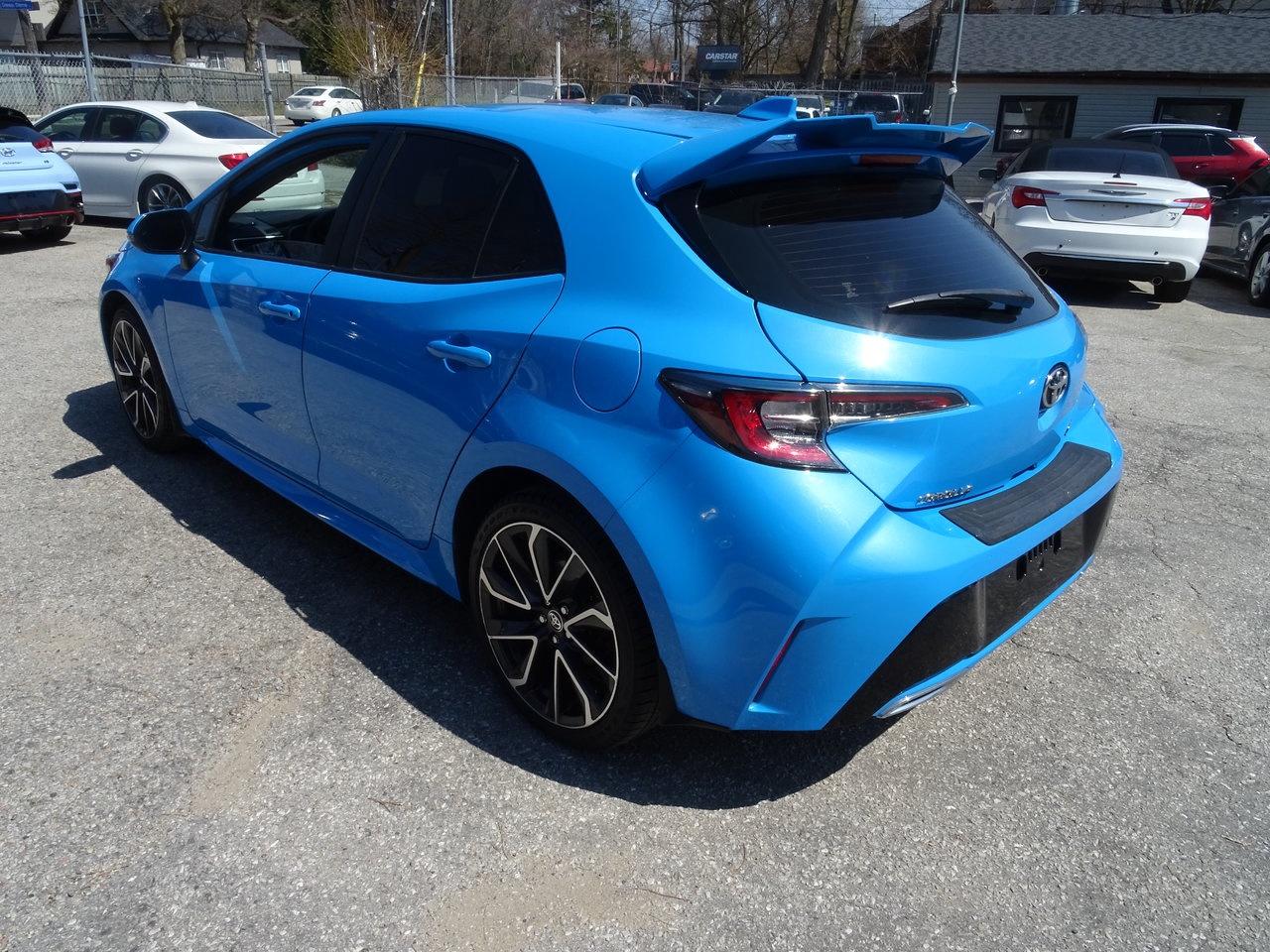 2020 Toyota Corolla Hatchback SE Photo