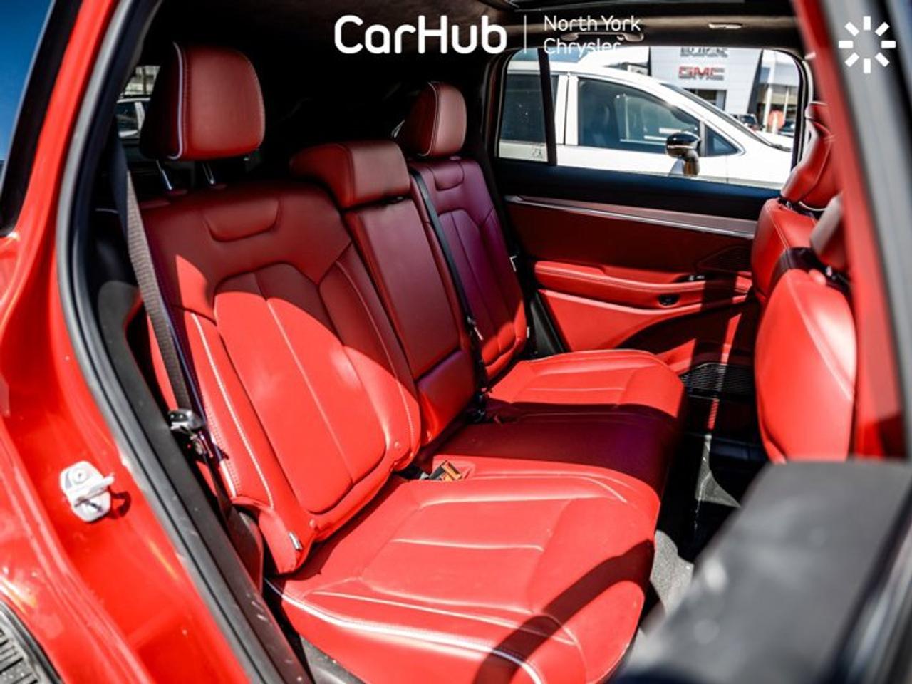 2025 Jeep Wagoneer S Premium AWD Panoroof Luxury Group Power Group Heated & Vented Seats Photo