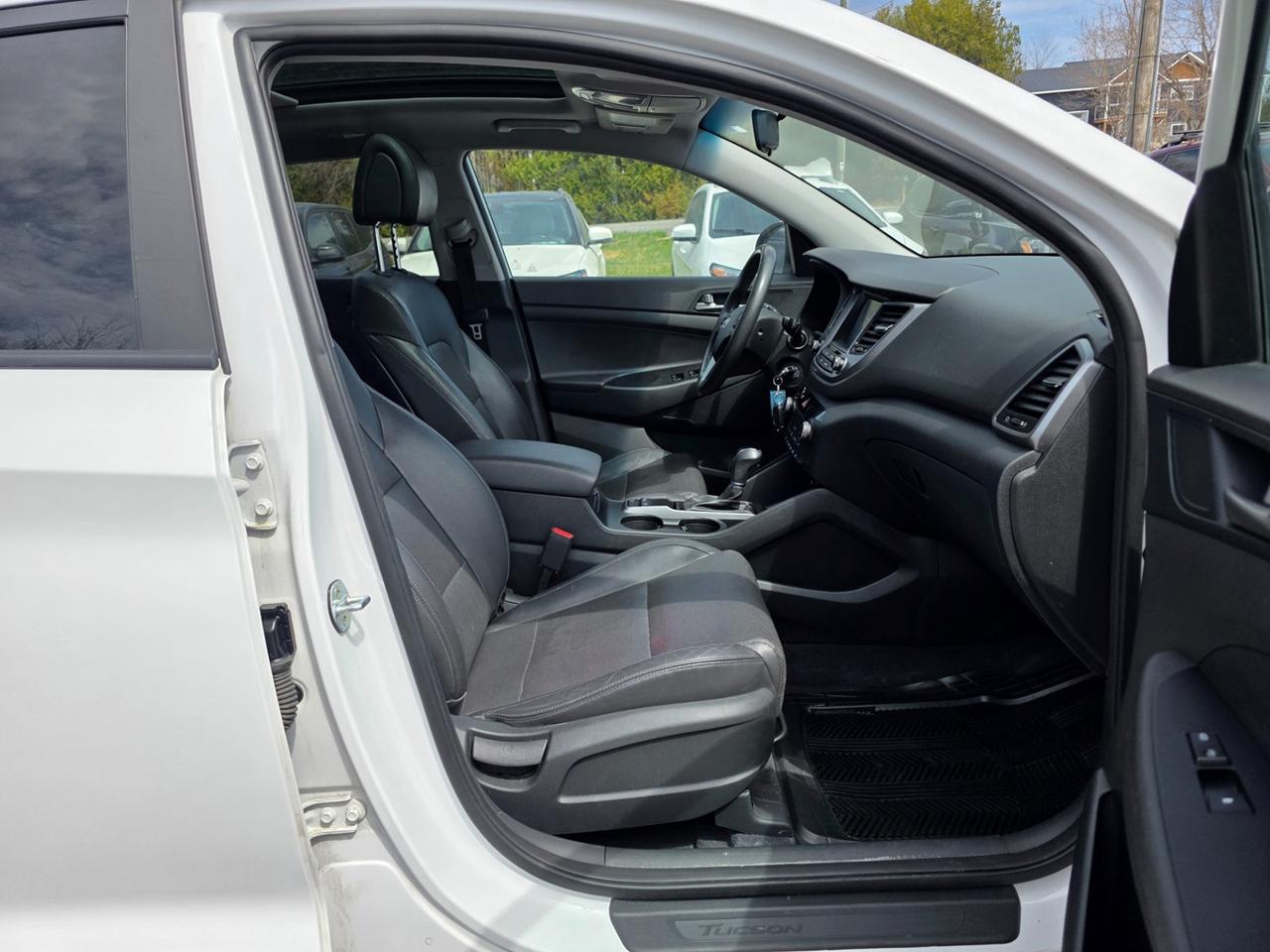 2018 Hyundai Tucson SEL Plus Photo